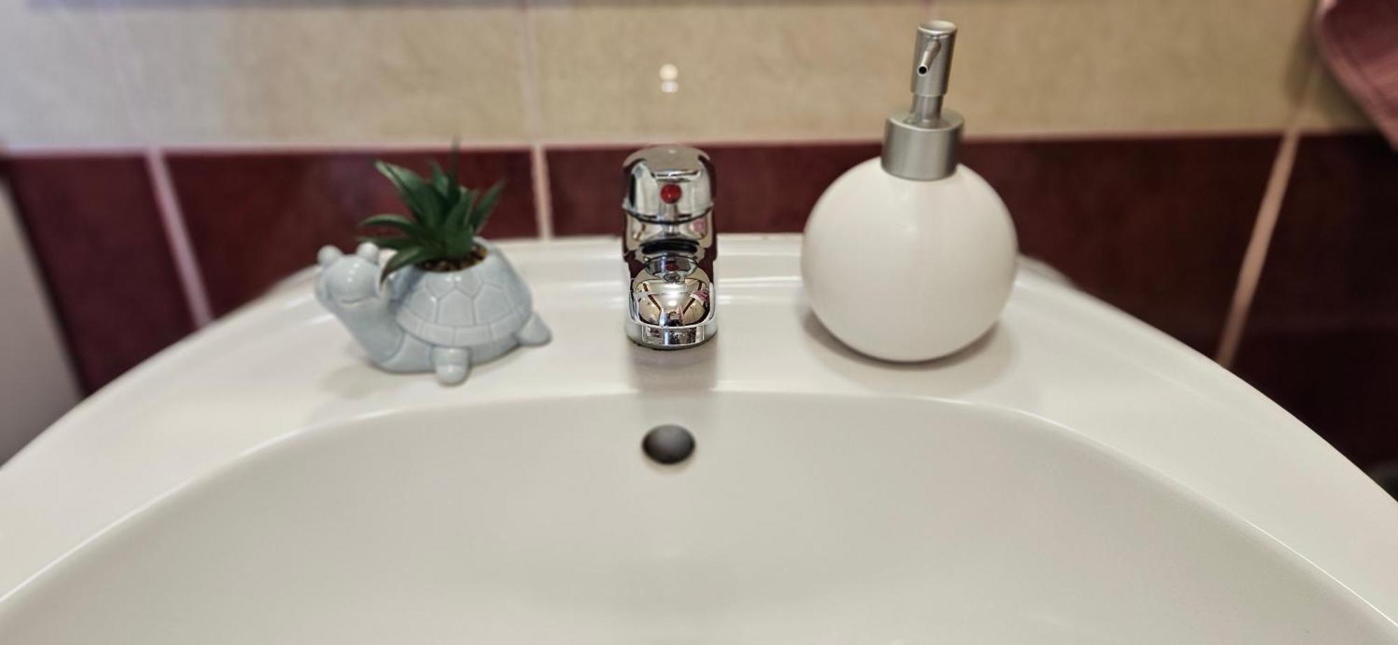 Greta Apartman Hajdúszoboszló Buitenkant foto